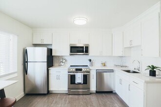 2 Beds • 2 Bath 311 floor plan